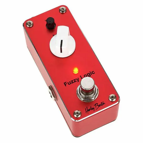 I migliori effetti a pedale: Harley Benton Mini Stomp Fuzzy Logic