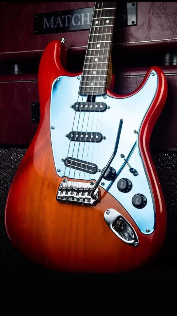 Gear Boutique: La Muse Strat?