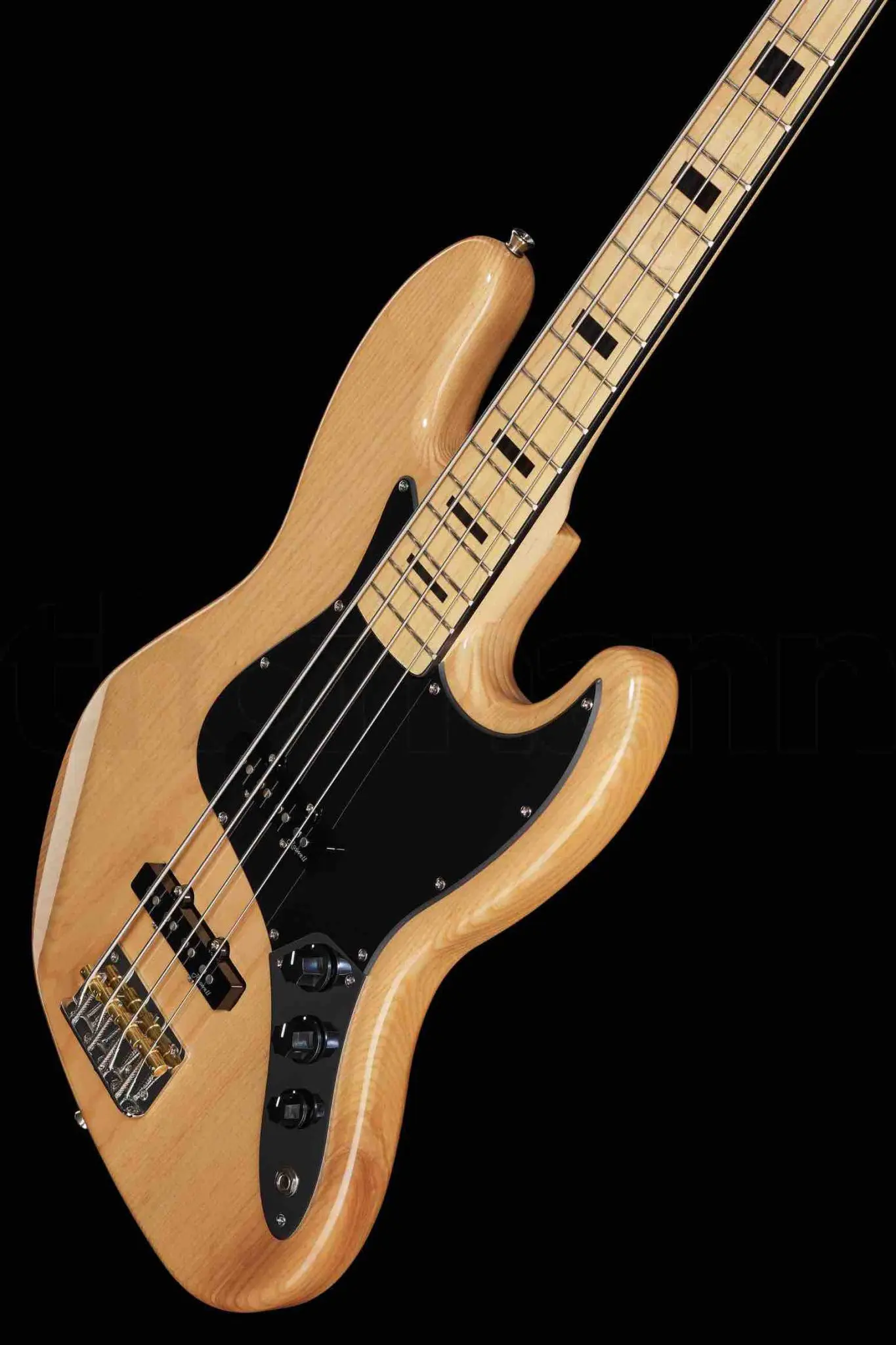 Bassi con il miglior rapporto qualità/prezzo: Harley Benton JB-75MN