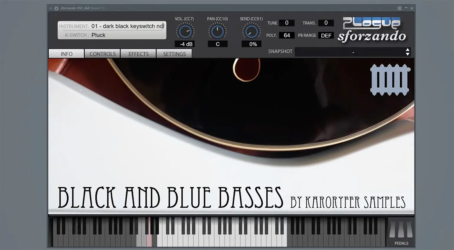 Black And Blue Basses di Karoryfer