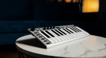 ESI Xsynth: nuove informazioni e prezzi dell’ambient synth