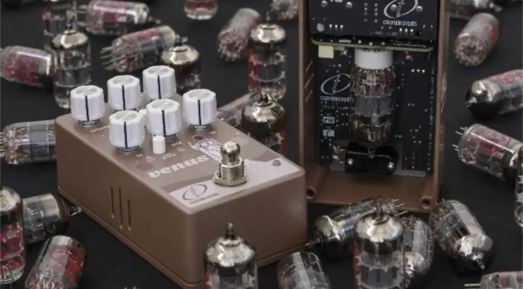 Completamente valvolare