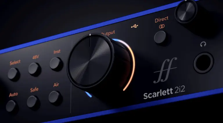 Focusrite Scarlett 2i2 Anniversary Edition: in blu ISA