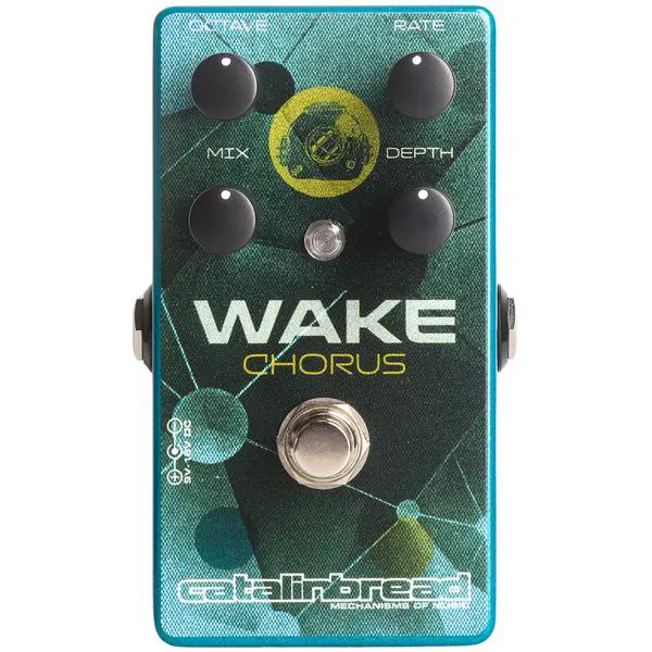 Catalinbread Wake Chorus con Sub-Octave