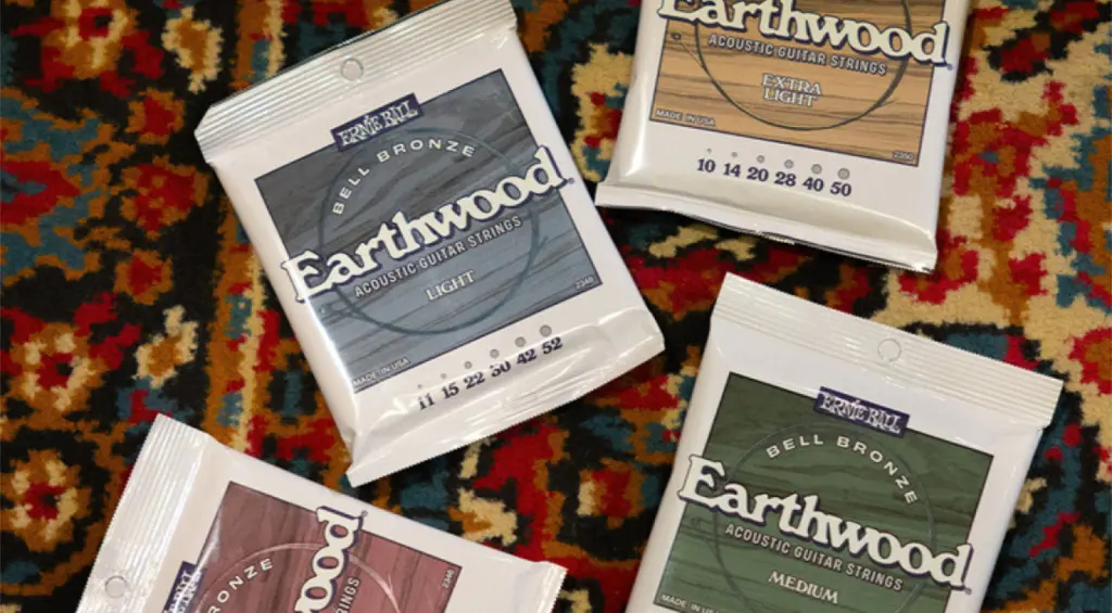 Ernie Ball Earthwood Bell Bronze in 4 colori