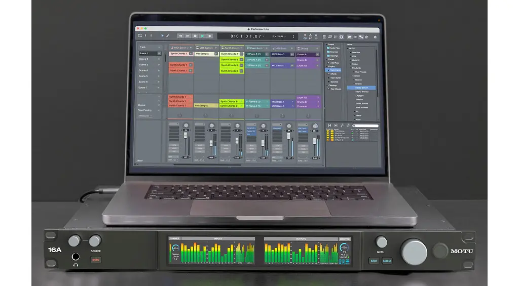 MOTU 16A