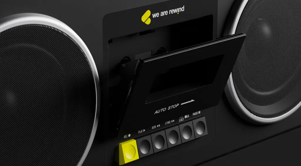 We Are Rewind GB-001 è un Boombox Bluetooth in stile retrò