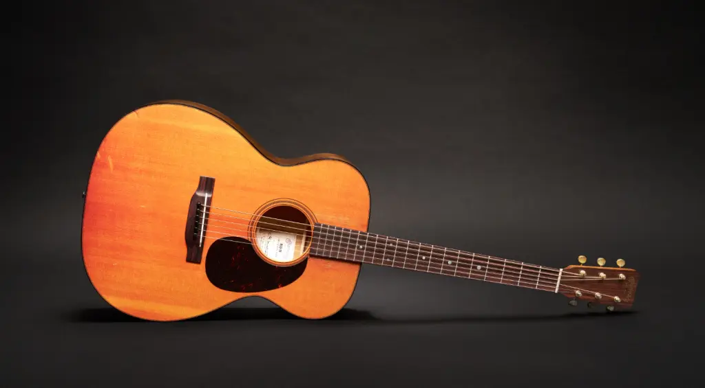 Martin 1955 CFM 000-18