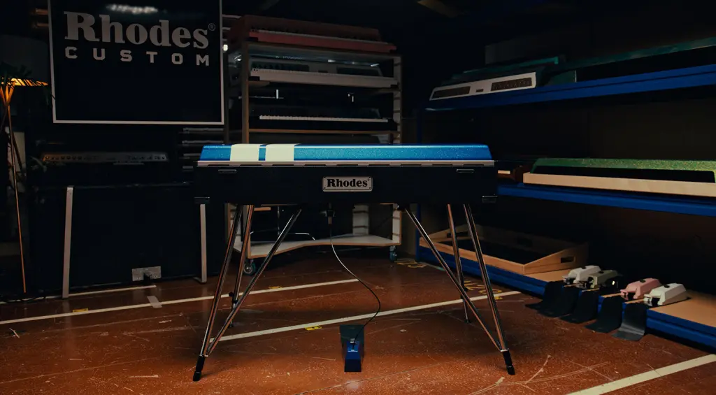 Rhodes Custom Shop American Classic MK8