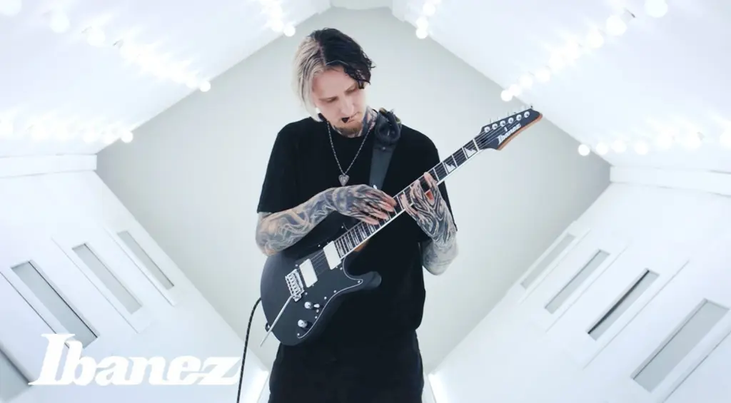 Ibanez Bernth BER10: la signature modern metal per lo YouTuber!