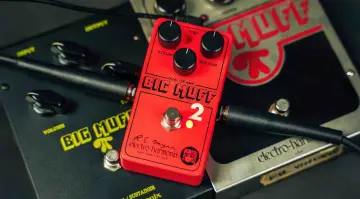 ギター electro-harmonix DOUBLE MUFF big muff EHX Big Muff 2: il ritorno del circuito perduto