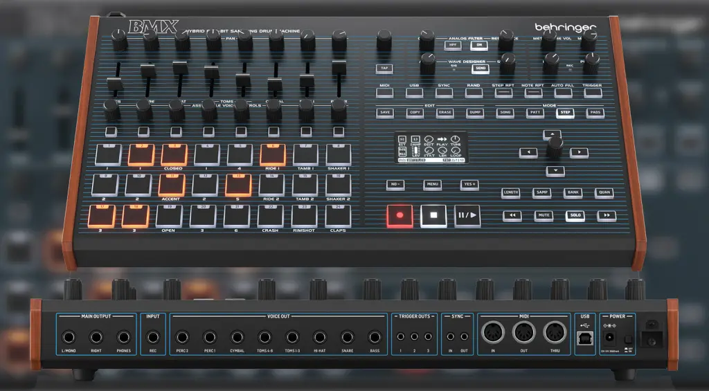 Behringer BMX