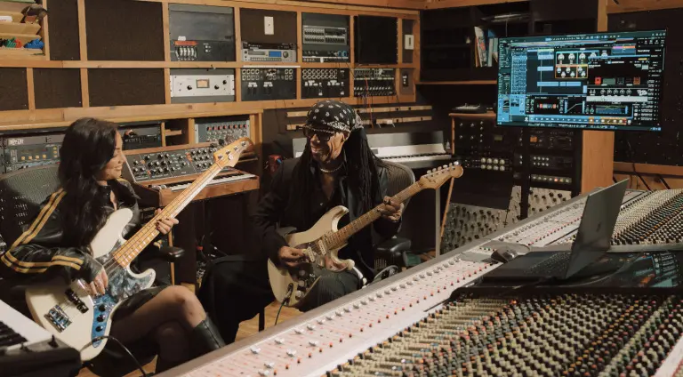 Fender Studio Pro