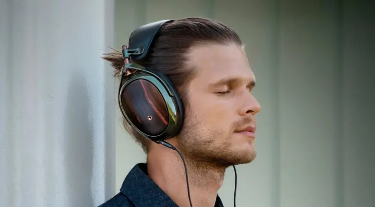 Meze Audio Strada