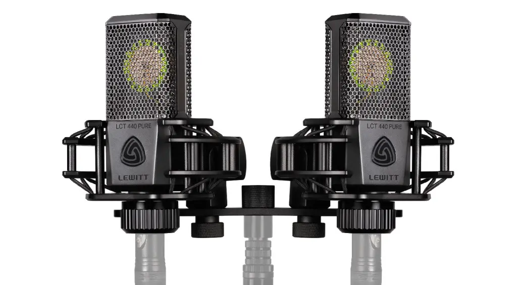 Stereo Spacer