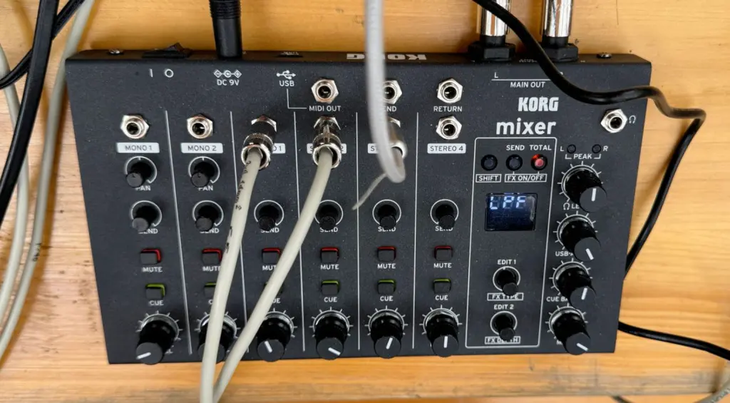 KORG NTS-4