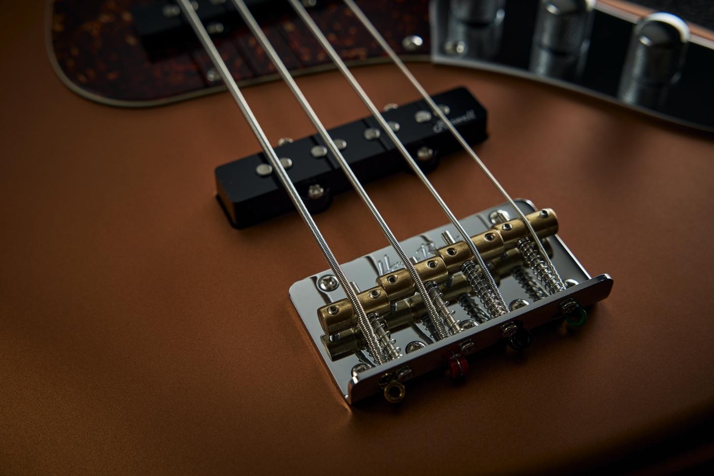 Ponte solido con sellette in ottone