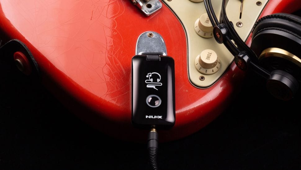 Il NUX Mighty Plug è piccolo, ma ricco di funzioni