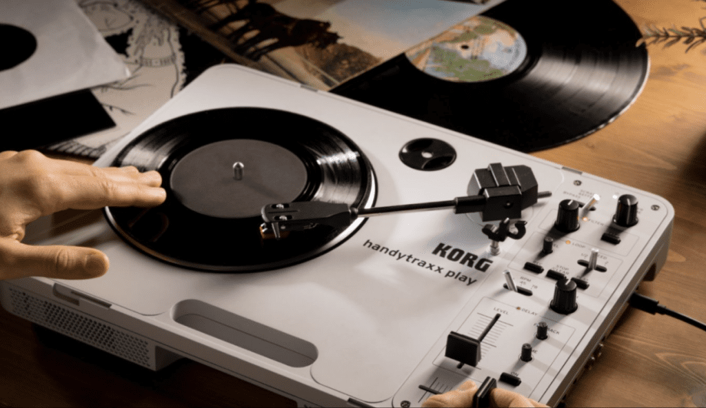 KORG handytraxx: tributo a Vestax, lettore di dischi mobile e altro ancora