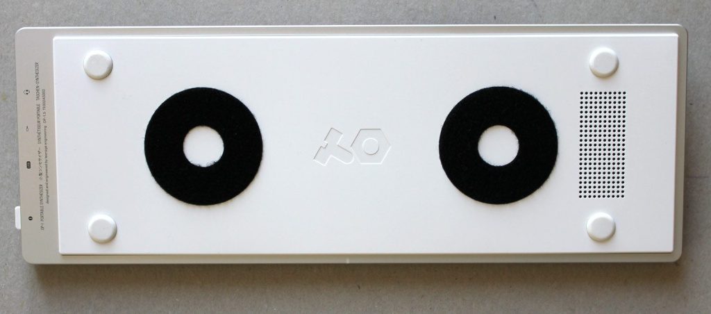 Anelli in velcro sul lato inferiore