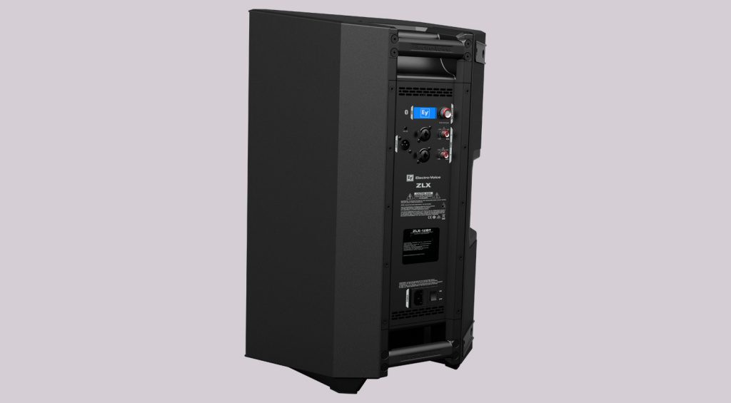 Le versioni attive dei tre nuovi modelli offrono anche la funzione Bluetooth