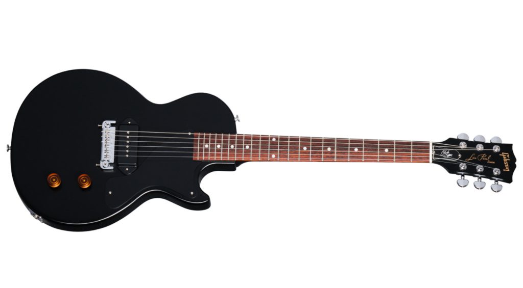In finitura Ebony