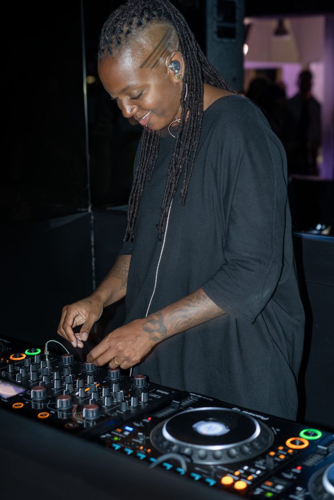 SYREETA all'evento: SYREETA introducing euphonia