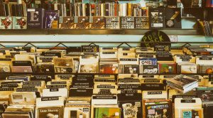Le vendite di CD stanno registrando una ripresa: nostalgia o tendenza Gen-Z?