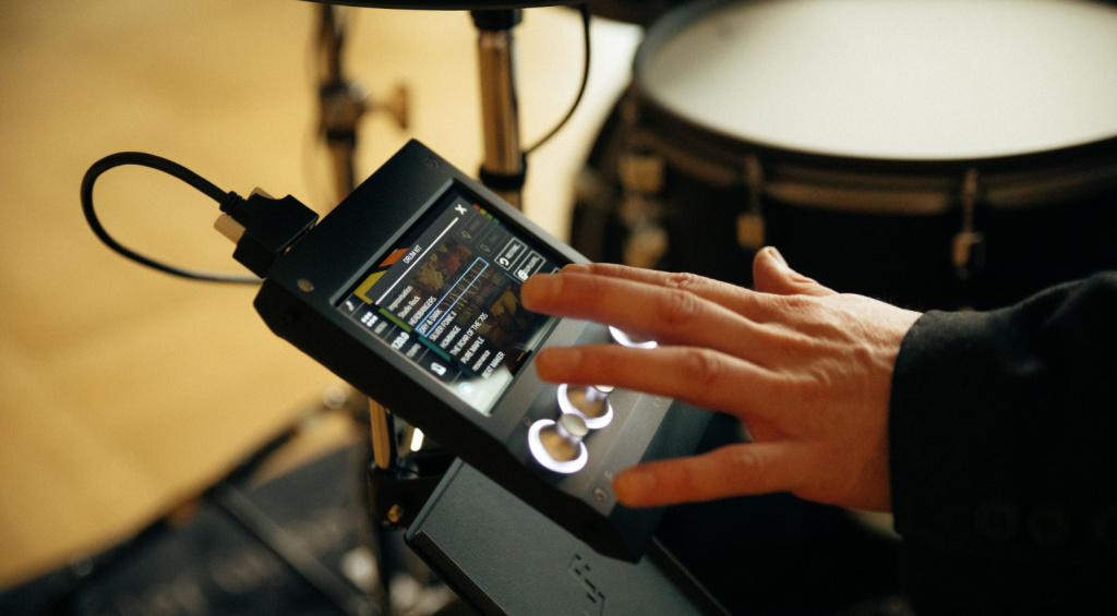 Il modulo è dotato di touchscreen