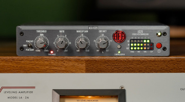 AEA 1029: piccolo compressore VCA stereo, grande suono