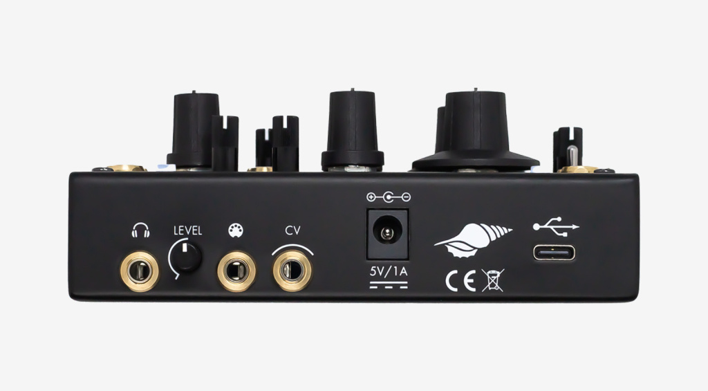 Il synth comunica con il plugin tramite usb-c