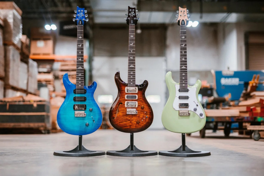 PRS SE Studio, SE Special Semi-Hollow, e SE Studio Standard