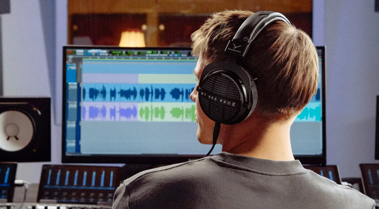 beyerdynamic DT-990 Pro X: cuffie open-back estremamente comode