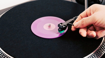 Tiny Vinyl: piccolo formato ma grande dichiarazione nella cultura musicale