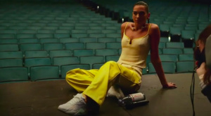 Dua Lipa lascia il manager David Levy dopo la polemica sui Kneecap