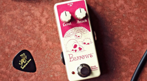 EarthQuaker Devices Barrows Fuzz Attacker