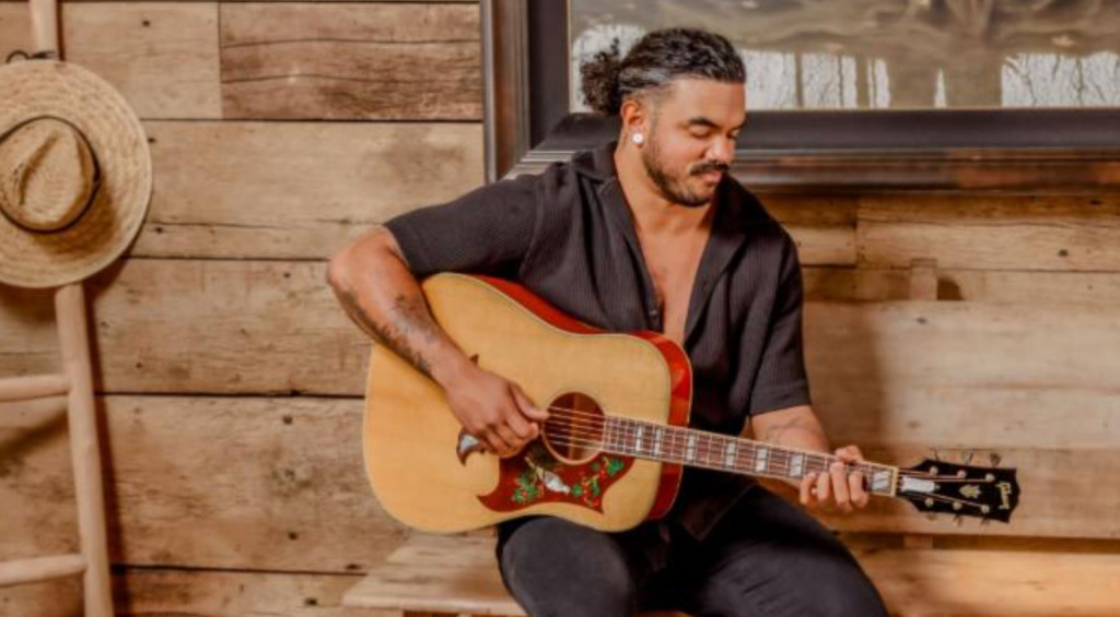 Gibson Light Aged Acoustics: 1963 Dove