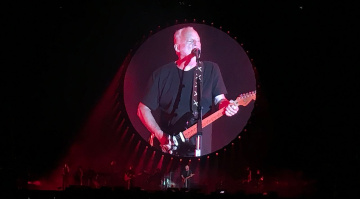 Gilmour: “Reunion dei Pink Floyd? Con l’AI, mai con Waters”