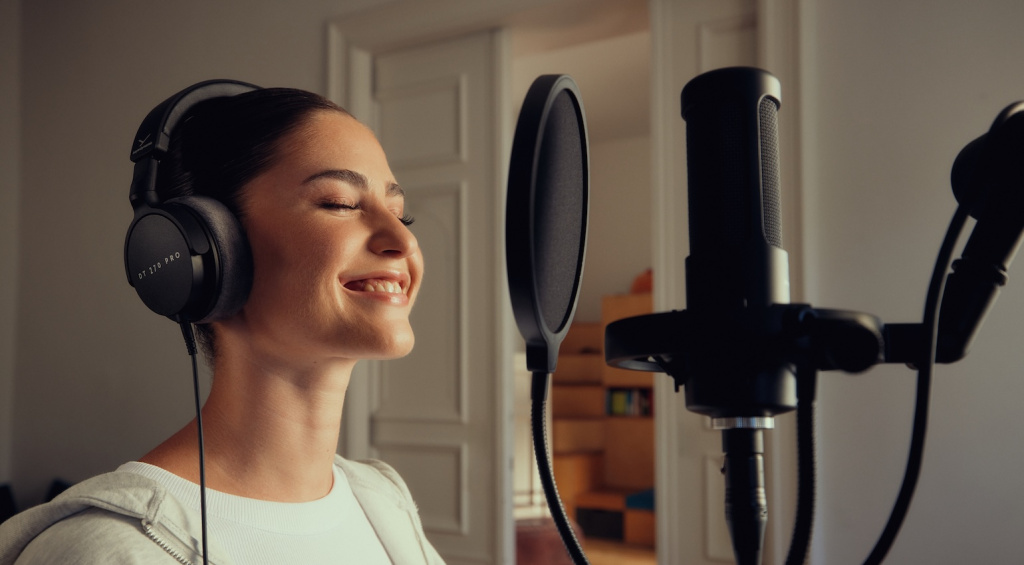 beyerdynamic DT 270 PRO: cuffie versatili ed economiche