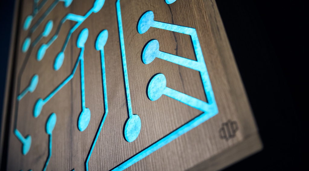 LED Absorber 120 Tech Oak