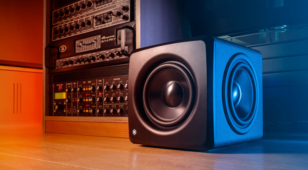 IK Multimedia iLoud Sub