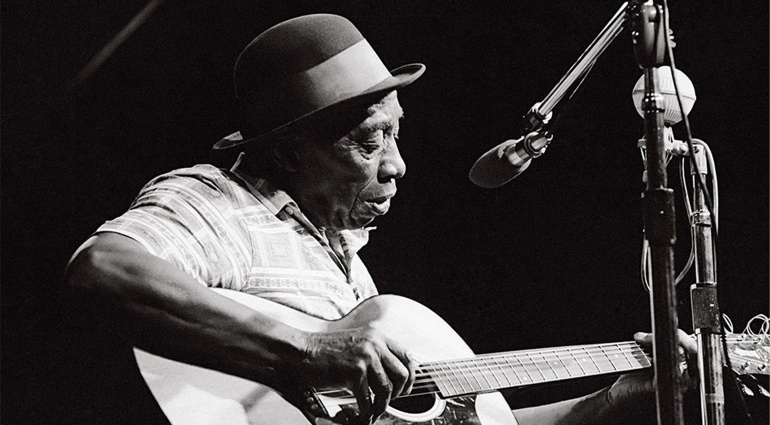 Mississippi John Hurt: il poeta del blues acustico