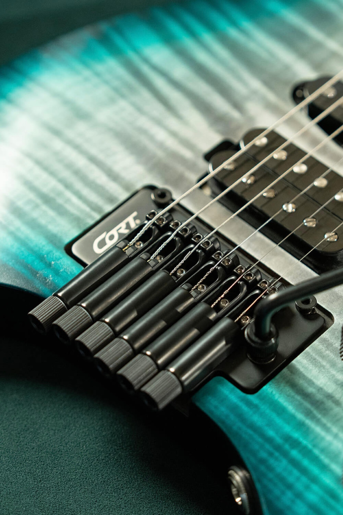 Hardware custom marchiato Cort