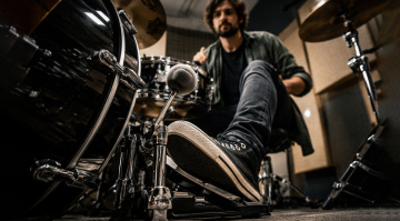 Pedale per batteria: tipologie e regolazioni