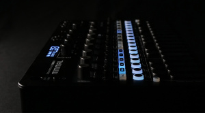 SONICWARE deconstruct MINIMAL
