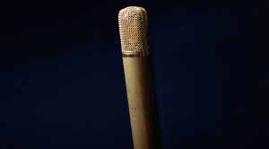AKG C12