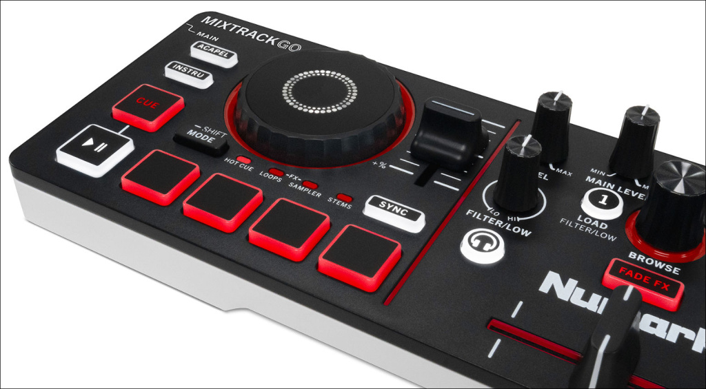 Numark MixTrack Go