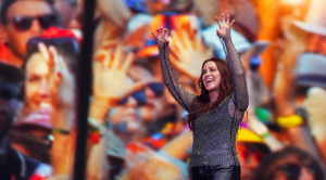 You Oughta Know: chi suona nel brano di Alanis Morissette?