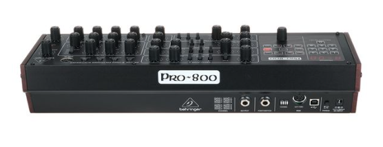 Behringer Pro 800 Back