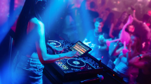 Denon DJ Prime 4 G2